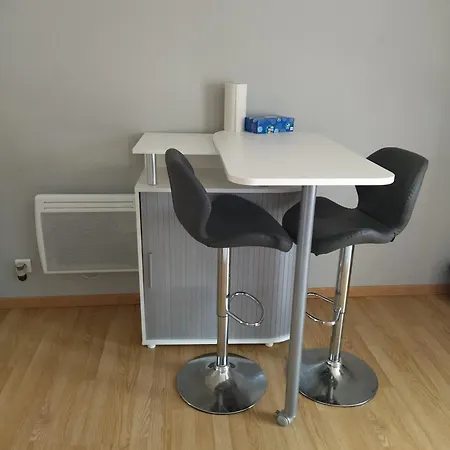 Centre Avec Belles Prestations - Entree Autonome - Internet *